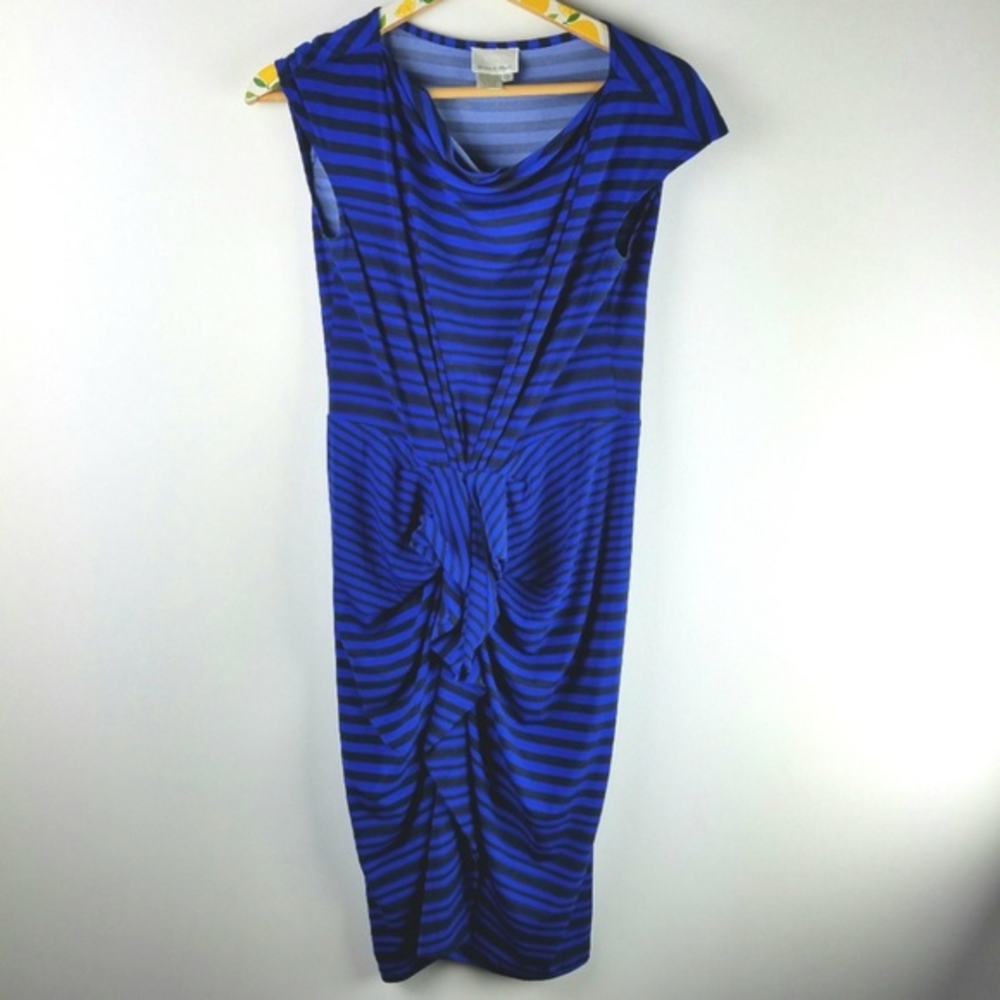 Donna Morgan Dress sz 8 Blue Medium plunge‎ Sexy Flattering